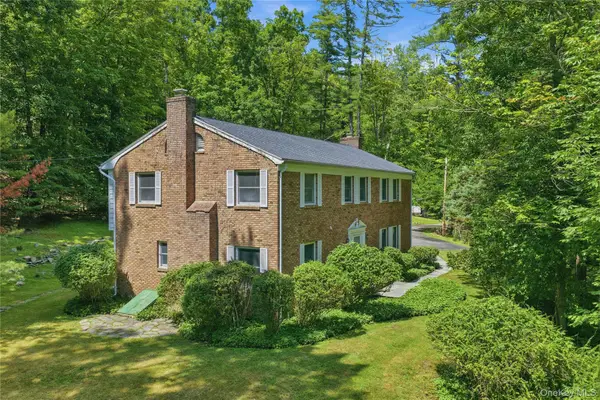 2320 Glasco Turnpike, Woodstock, NY 12498