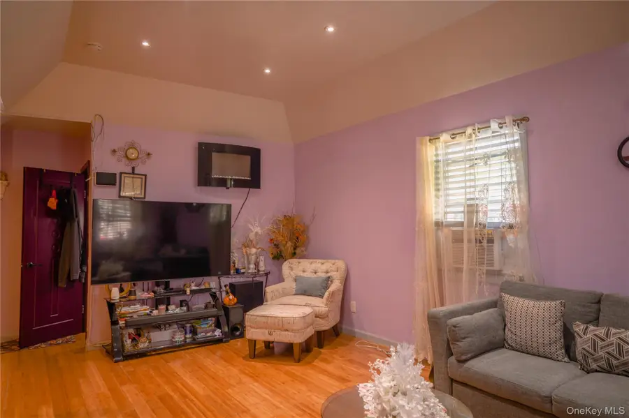 17910 Mathewson Court, Jamaica, NY 11434 - #2