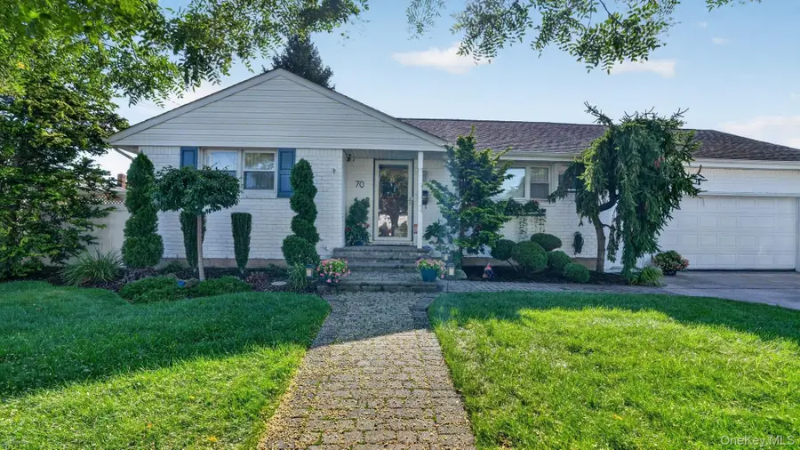 70 S 5th Street, Bethpage, NY 11714 - #2