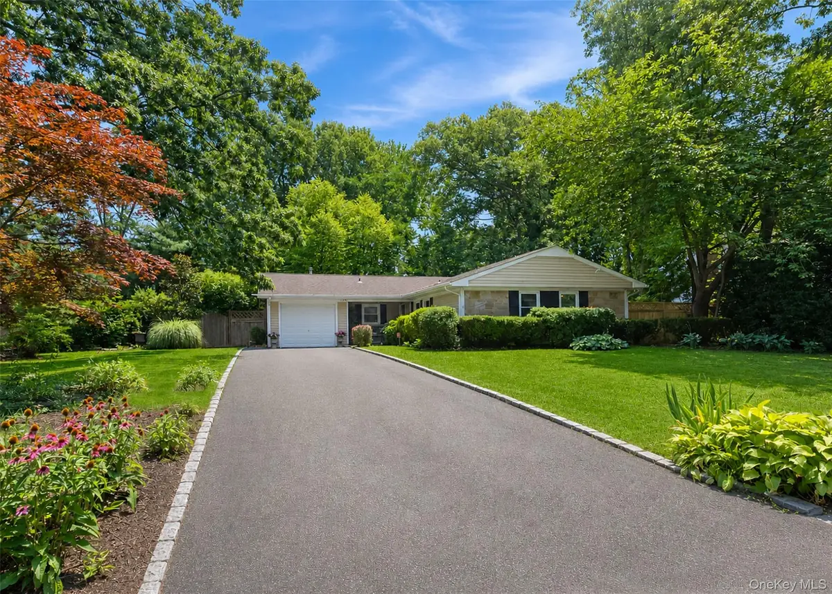 19 Pennaquid Road, Coram, NY 11727 - #1