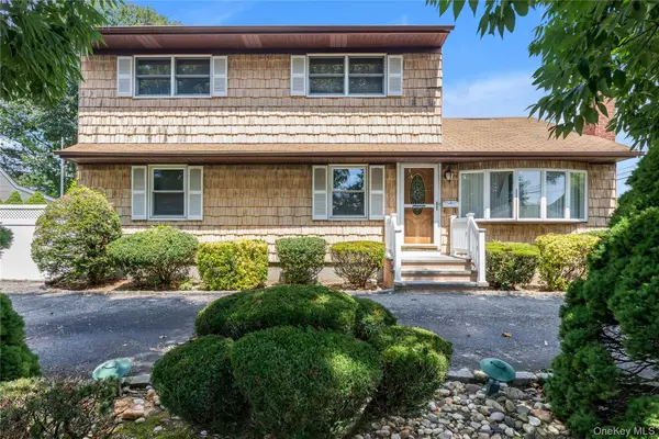 2739 Oak Drive, Bellmore, NY 11710