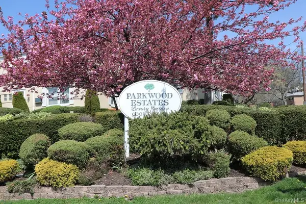 71-11 252 Street #195B, Bellerose, NY 11426