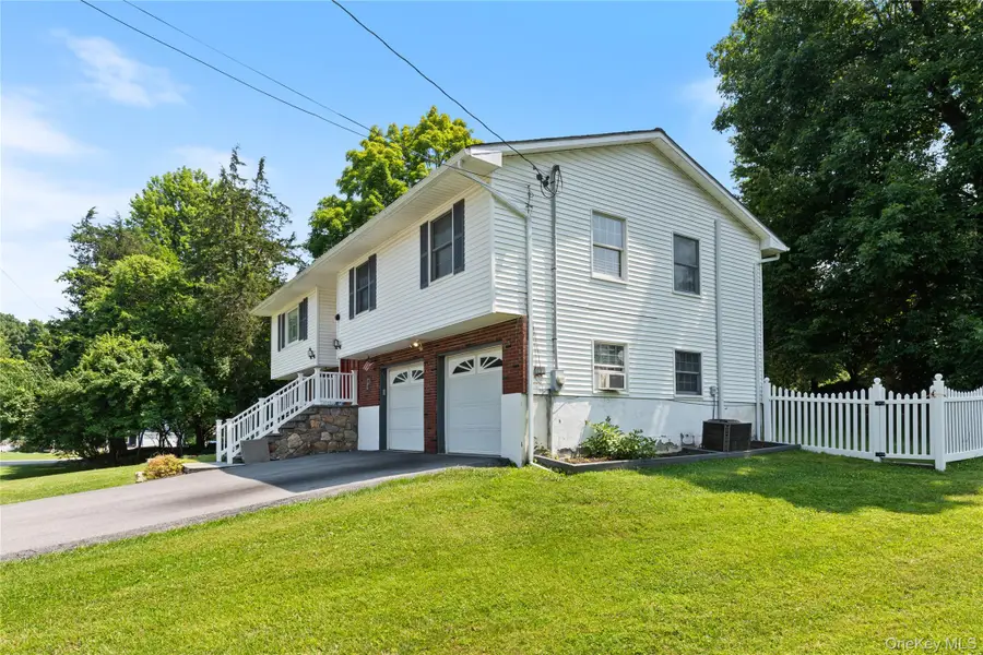 5 Colette Drive, Poughkeepsie, NY 12601 - #3
