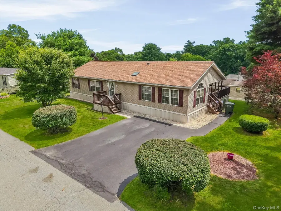 83 Pine Drive, Bloomingburg, NY 12721 - #2