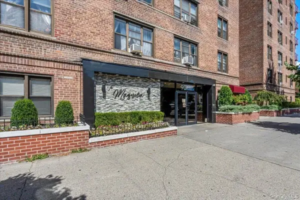 9011 35 Avenue #3T, Jackson Heights, NY 11372