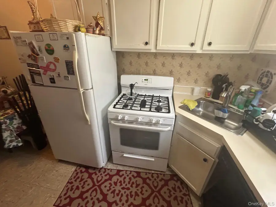 107 Sneden Place W #107, Spring Valley, NY 10977 - #2