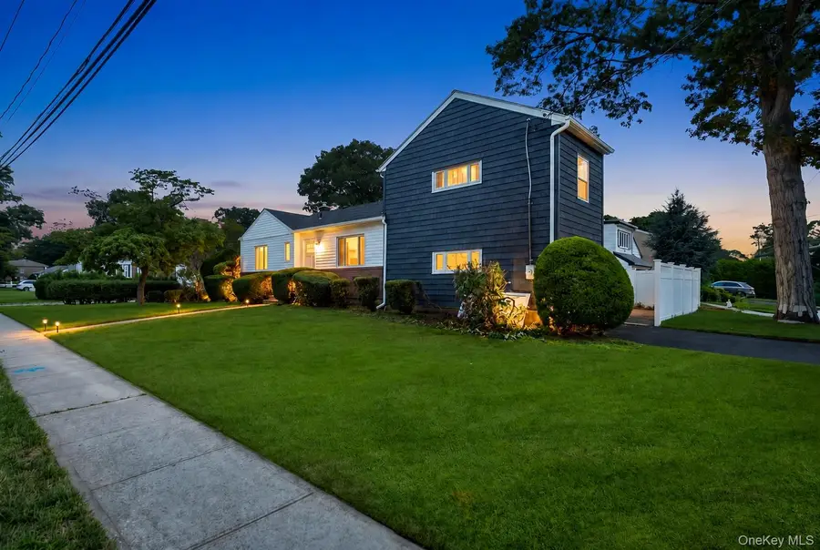 1980 Cameron Avenue, Merrick, NY 11566 - #2