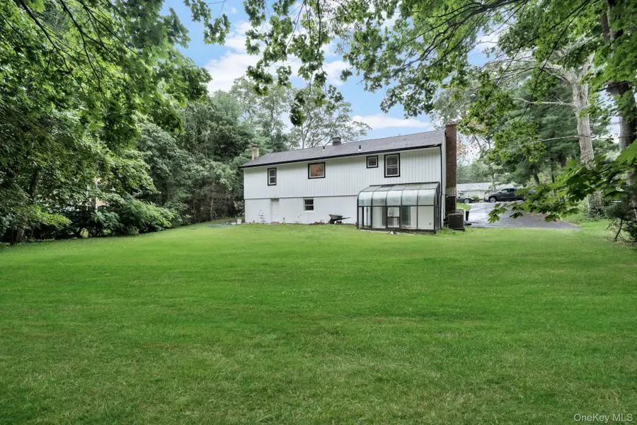 7 Weinmann Boulevard, Melville, NY 11747 - #3