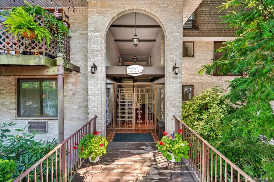 23 Kemeys Avenue #6, Briarcliff Manor, NY 10510 - #2