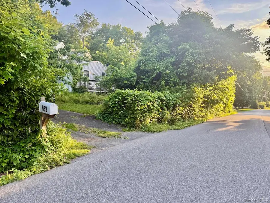 933 South Street, Highland, NY 12528 - #2