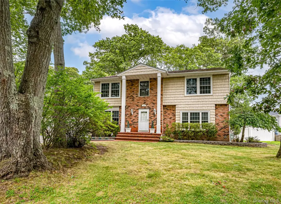15 Washington Avenue, Miller Place, NY 11764 - #3