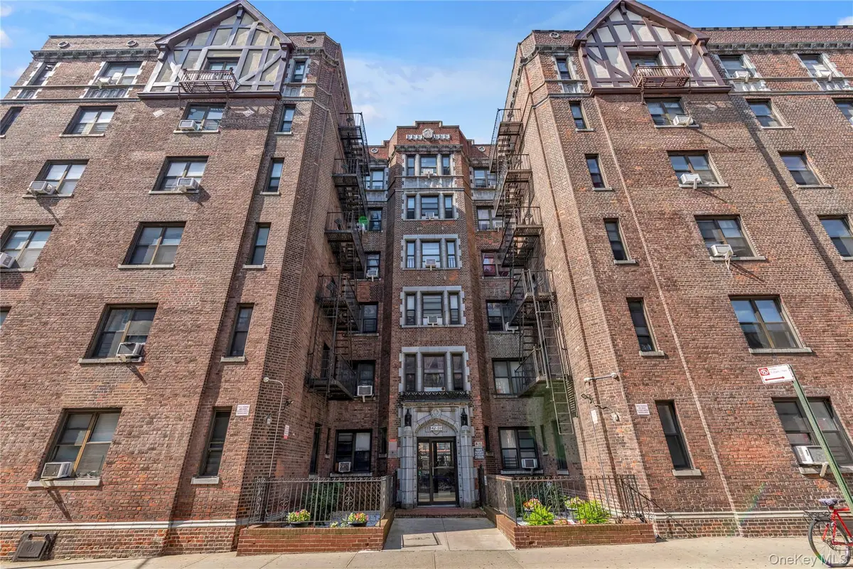 42-02 Layton Street #202, Elmhurst, NY 11373 - #1