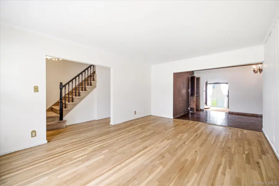 52 Woods Avenue, Malverne, NY 11565 - #2