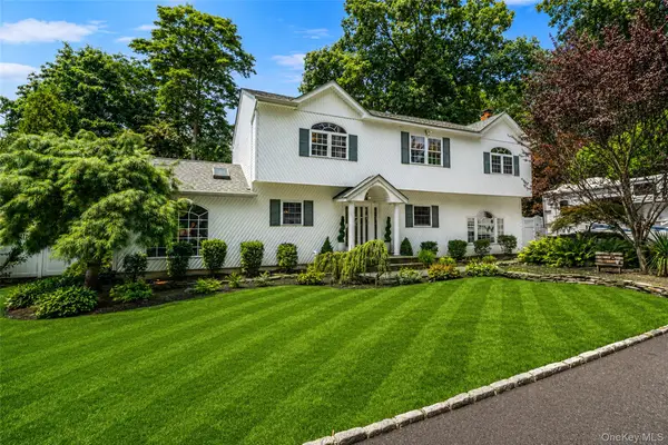 14 Locust Street, Lake Ronkonkoma, NY 11779