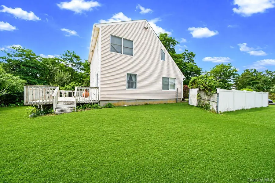 16 Wavecrest Drive, Mastic Beach, NY 11951 - #3