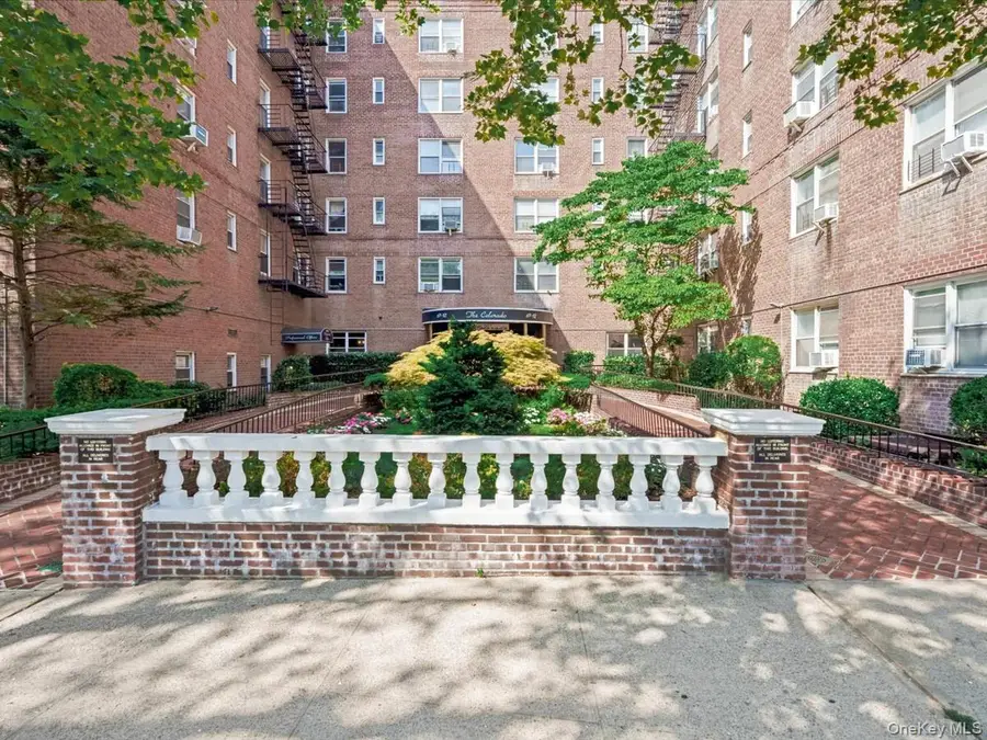 67-12 Yellowstone Boulevard #f6, Forest Hills, NY 11375 - #3