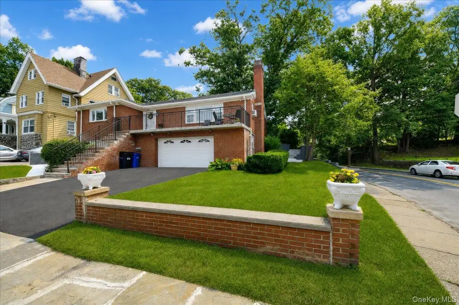 238 Van Cortlandt Park Avenue, Yonkers, NY 10705 - #3