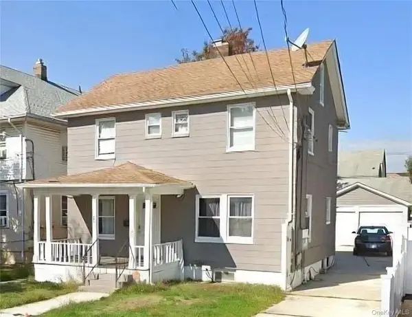 25 Webb Avenue, Hempstead, NY 11550