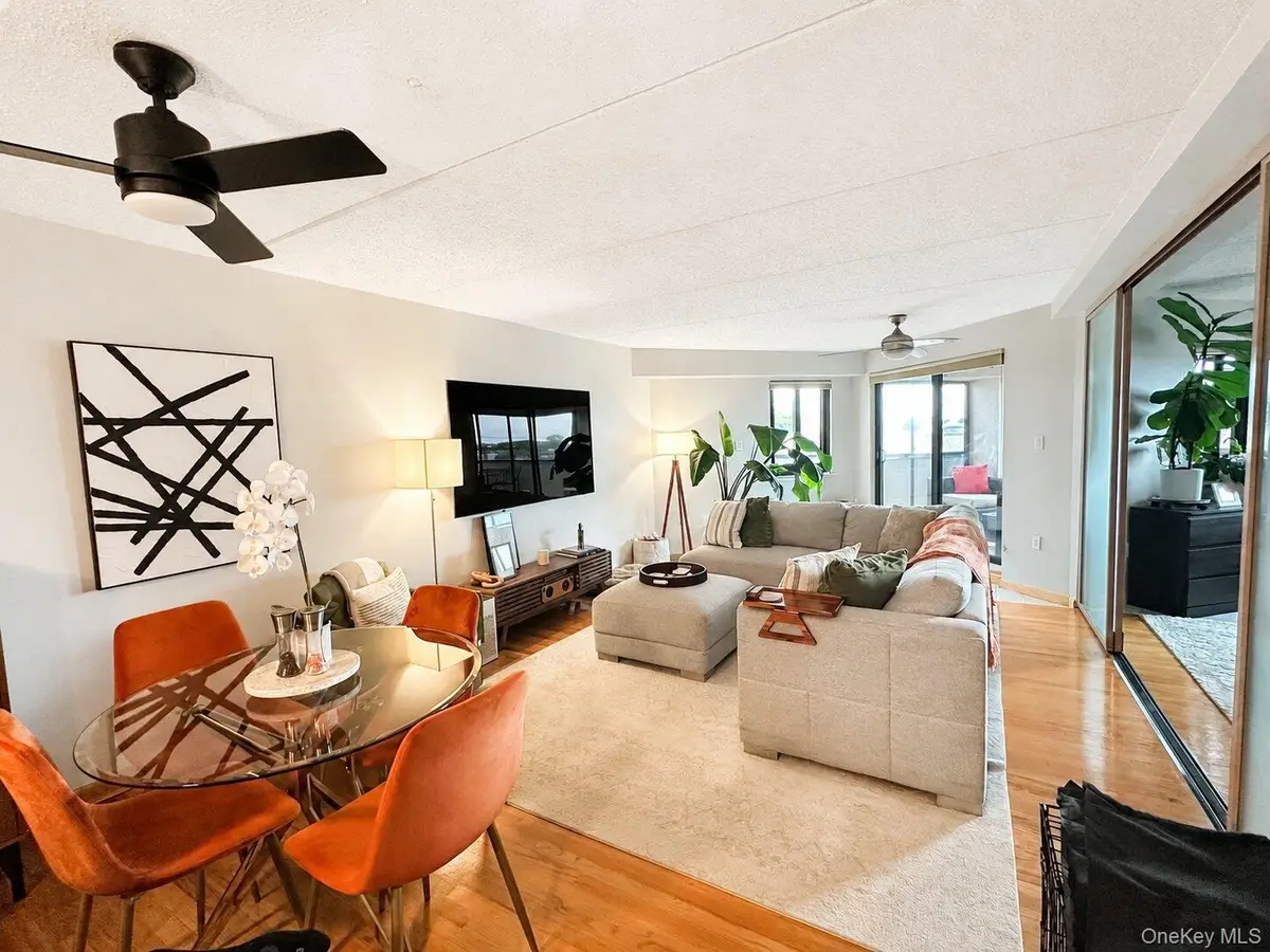 725 Miller Avenue #220, Freeport, NY 11520 - #1