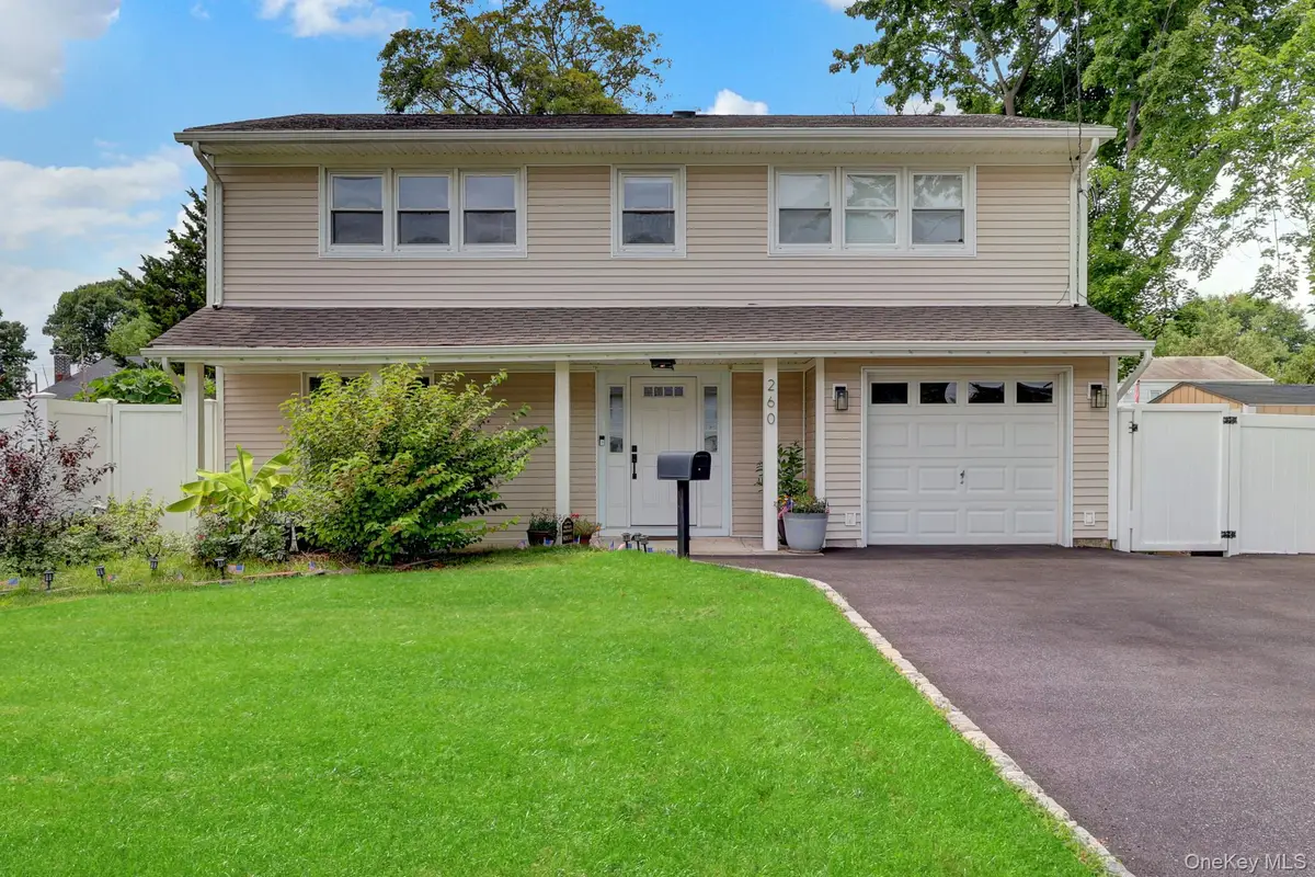 260 W 12th Street, Deer Park, NY 11729 - #1