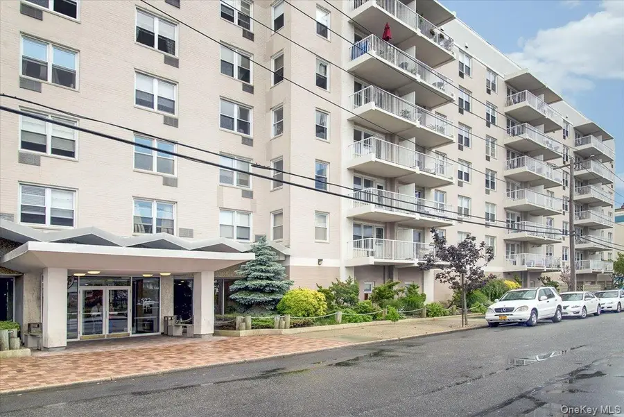 522 Shore Road #2VV, Long Beach, NY 11561 - #2