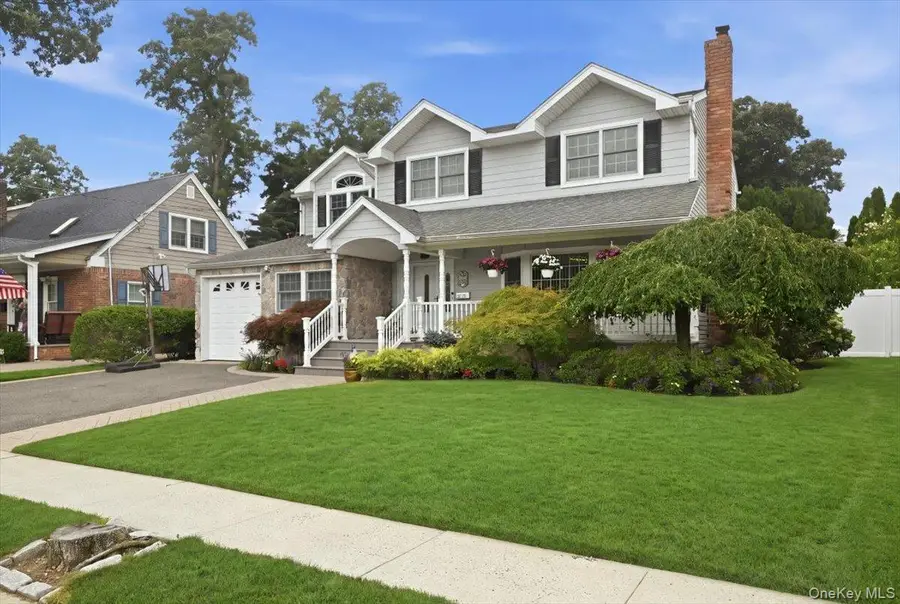 1844 Jefferson Avenue, North Bellmore, NY 11710 - #2