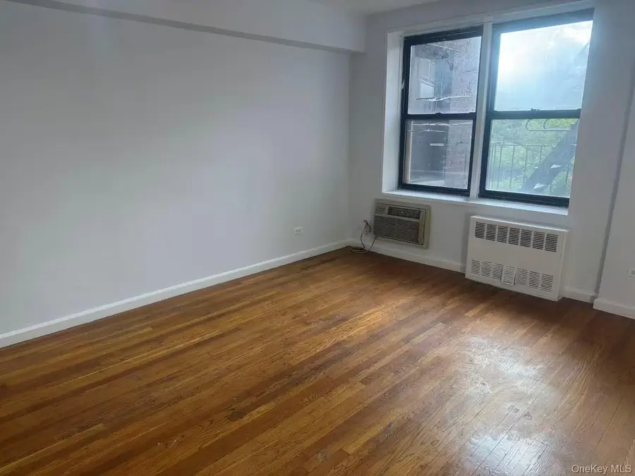 8710 51st Avenue #3H, Elmhurst, NY 11373 - #3