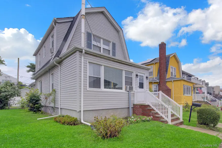 342 E Walnut Street, Long Beach, NY 11561 - #2