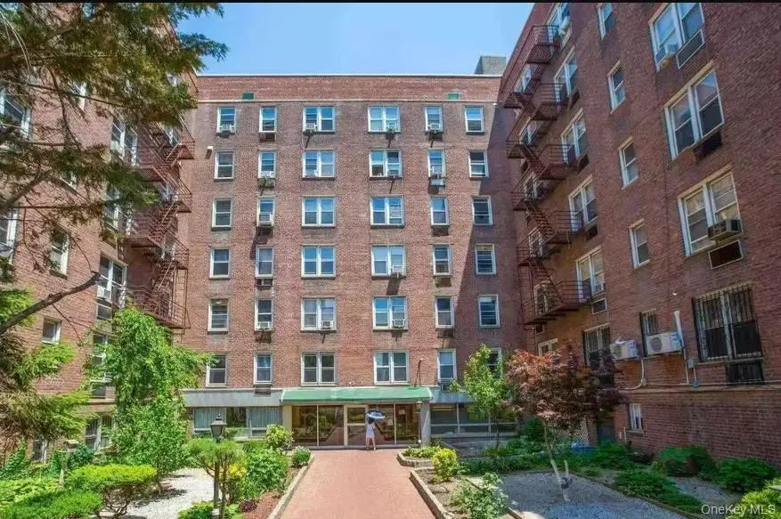 4343 Kissena Boulevard #502, Flushing, NY 11355 - #1