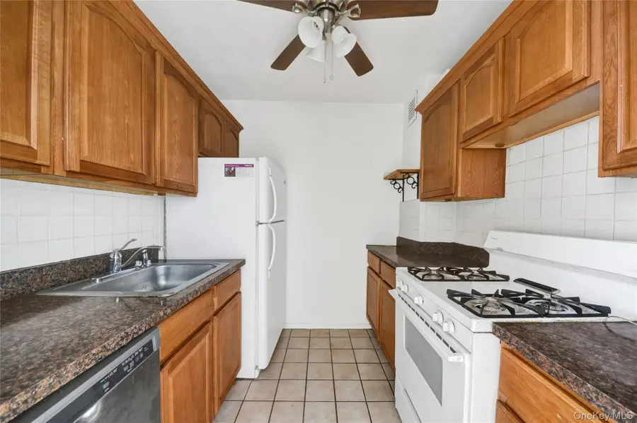 40 S Cole Avenue #1H, Spring Valley, NY 10977 - #3