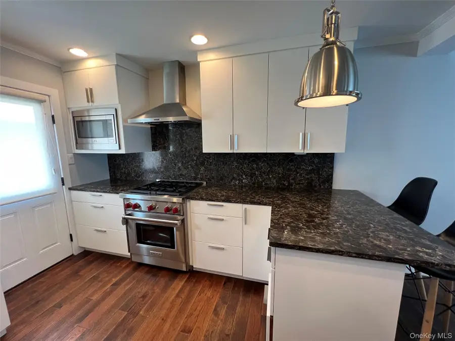 43 Crescent Street, Hicksville, NY 11801 - #2