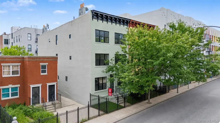 124 Grove Street, Brooklyn, NY 11221 - #2