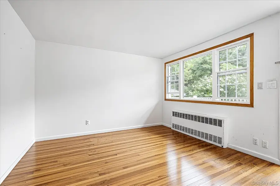 307 Old Country Road, Melville, NY 11747 - #2