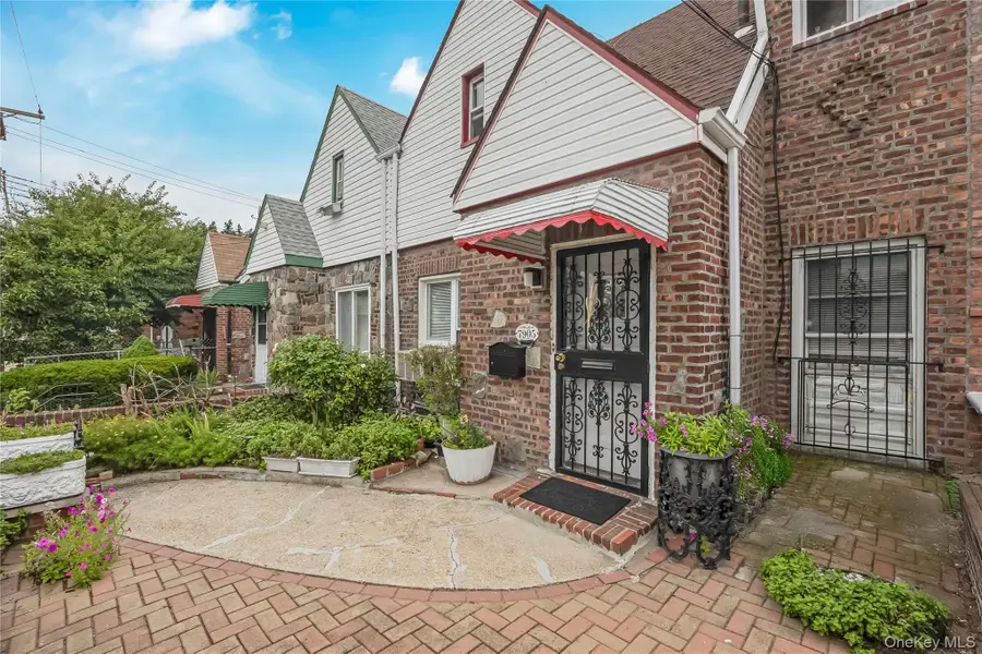 7905 Pitkin Avenue, Ozone Park, NY 11417 - #2