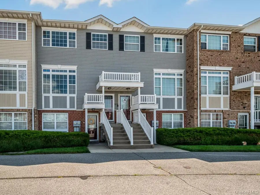 150 Surf Drive #482, Bronx, NY 10473 - #2