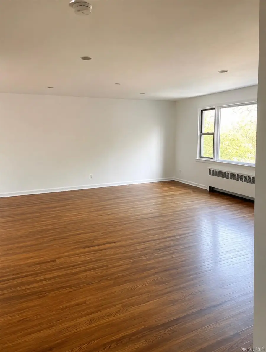 205 W Post Road #E2H, White Plains, NY 10606 - #3