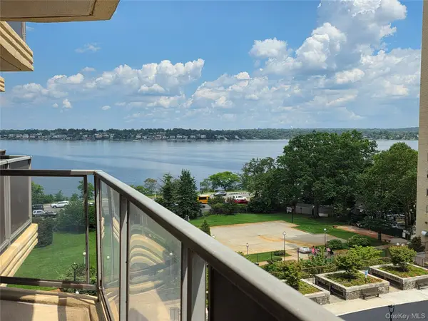 17-85 215 Street #6G, Bayside, NY 11360