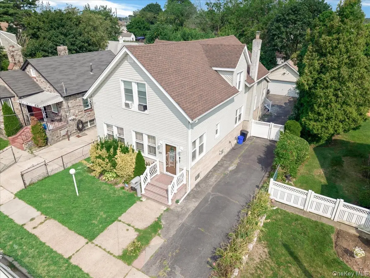 25 Edwards, Valley Stream, NY 11580 - #1