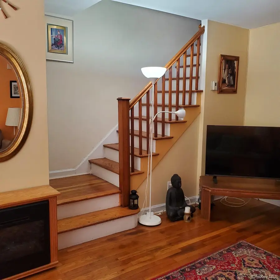 1162 Adee Avenue, Bronx, NY 10469 - #3
