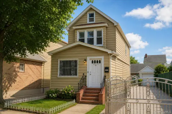 88-32 187th Place, Hollis, NY 11423