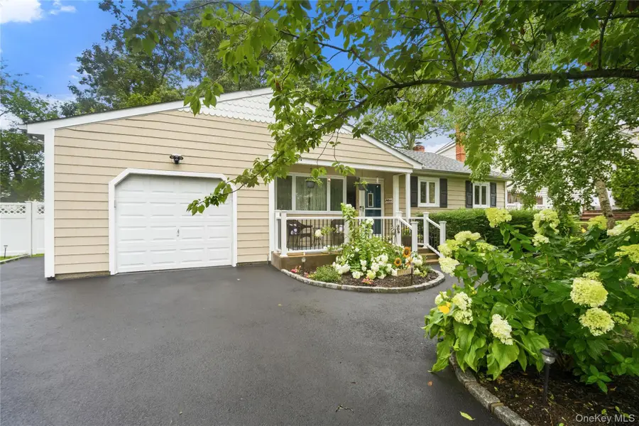 333 Ontario Street, Ronkonkoma, NY 11779 - #2