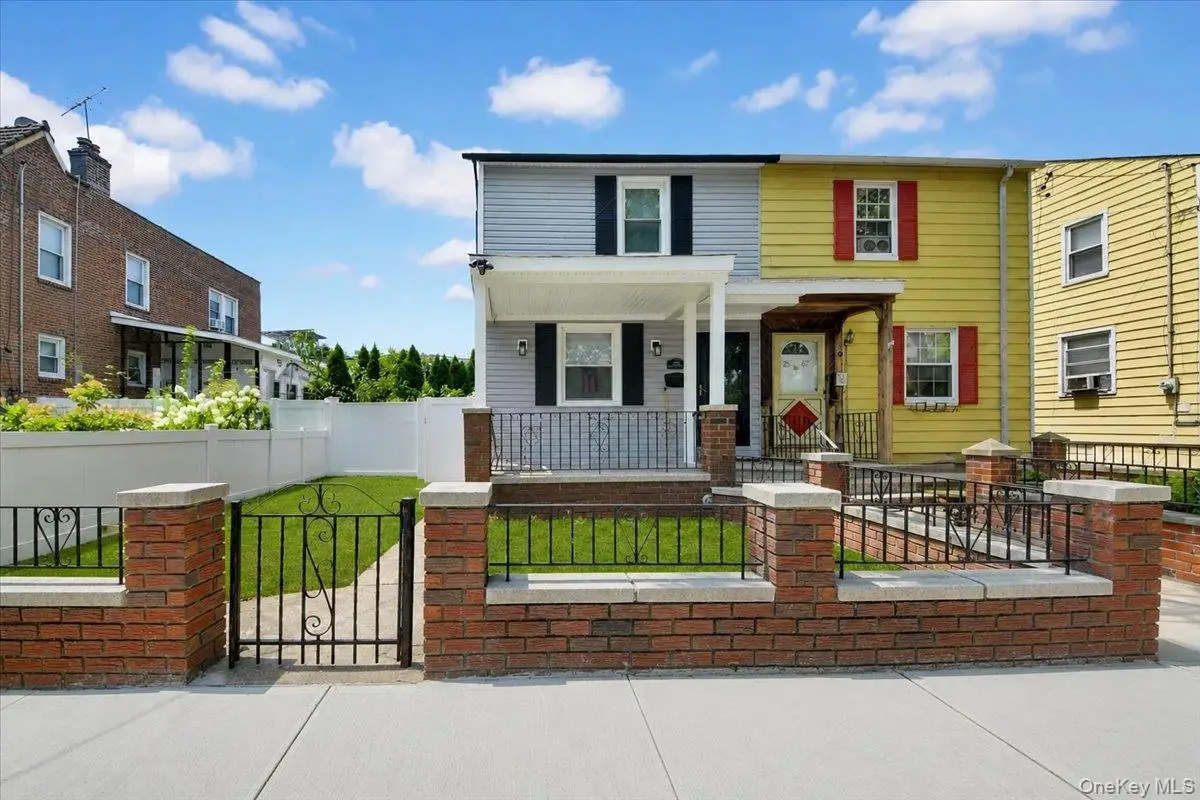 2565 Westervelt Avenue, Bronx, NY 10469 - #1