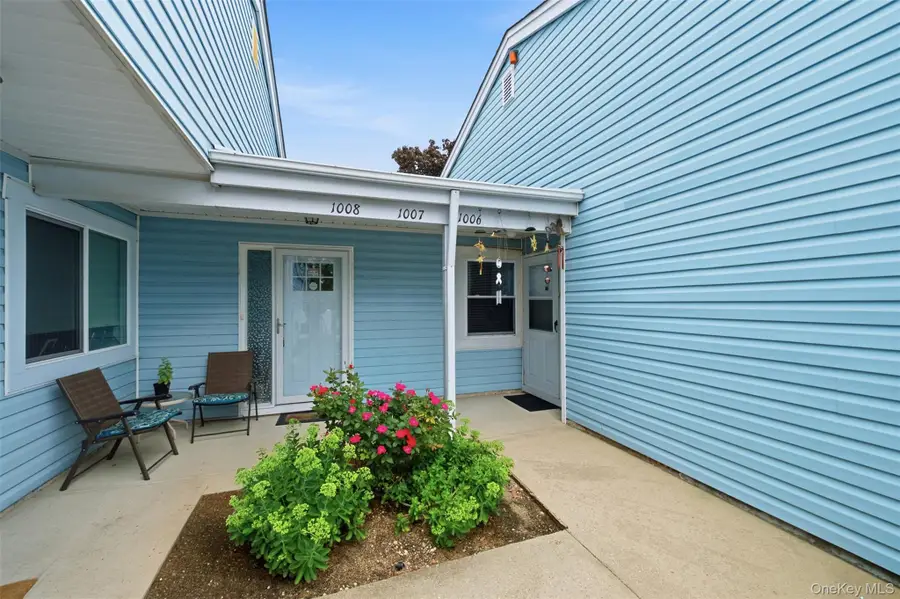 1006 Cabot Path, Saint James, NY 11780 - #2
