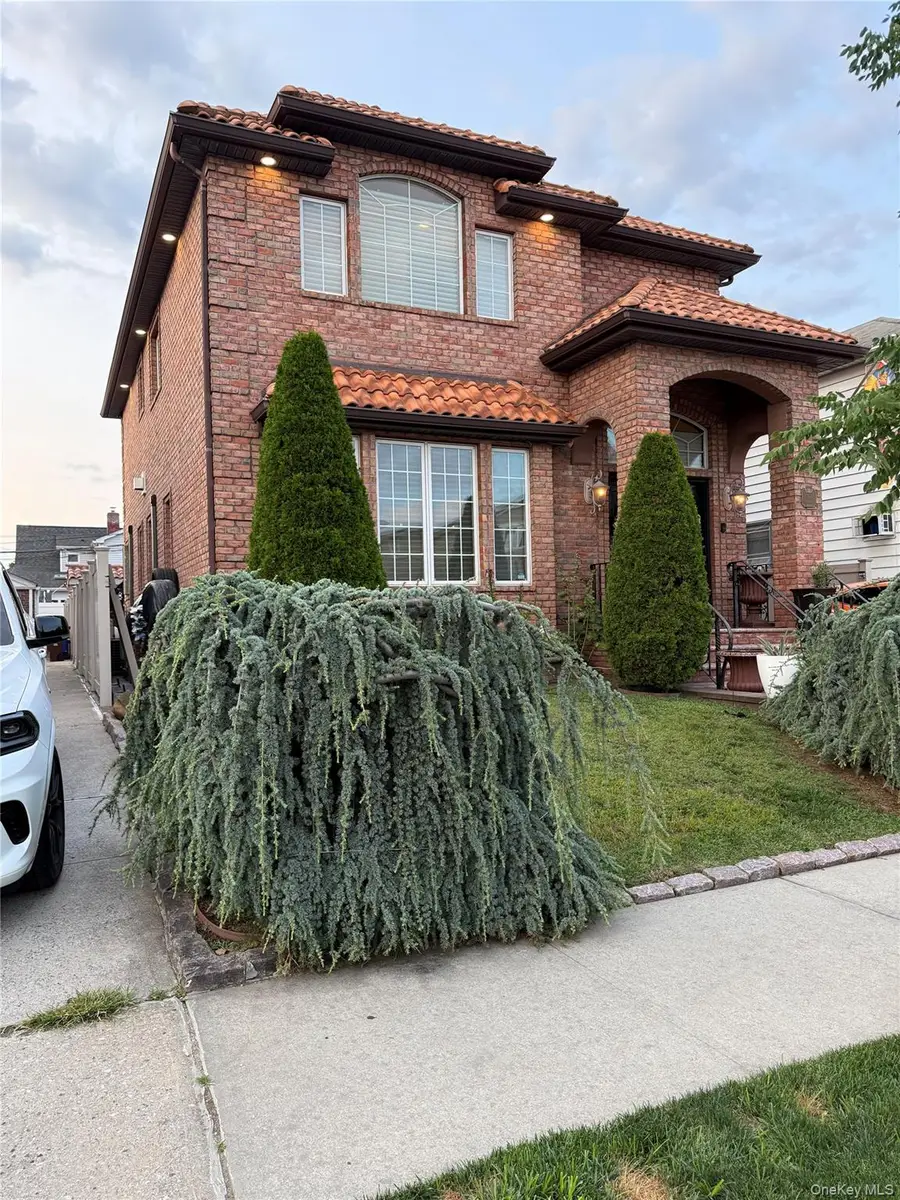 157-35 19th Avenue, Whitestone, NY 11357 - #2