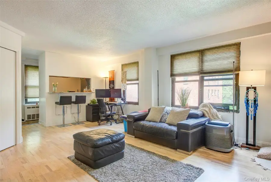 161 Pearsall Drive #3F, Mount Vernon, NY 10552 - #2