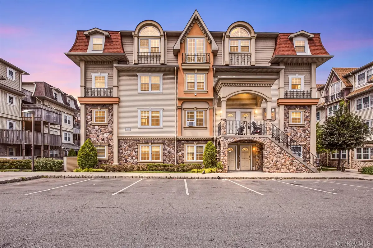 16 Elm Street #301, Spring Valley, NY 10977 - #1