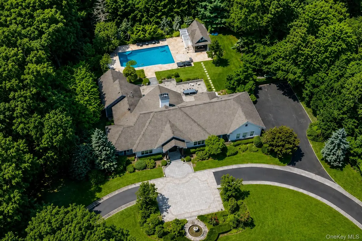 537 Split Rock Road, Syosset, NY 11791 - #1