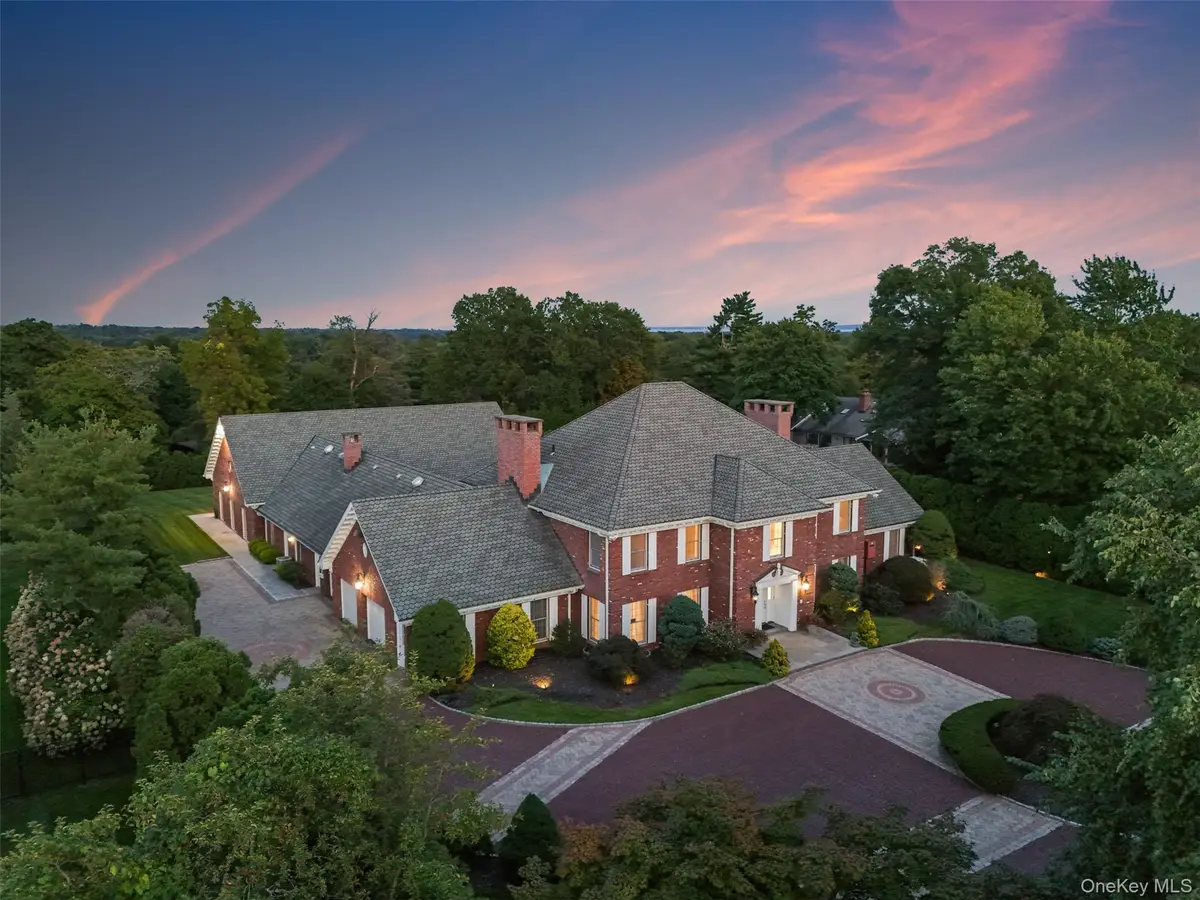 109 Mamaroneck Road, Scarsdale, NY 10583 - #1