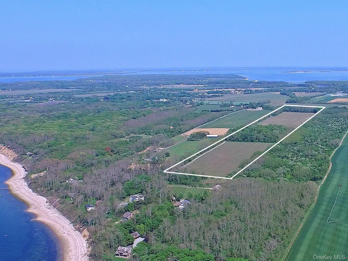 Address Withheld By Seller, Peconic, NY 11958 - #1