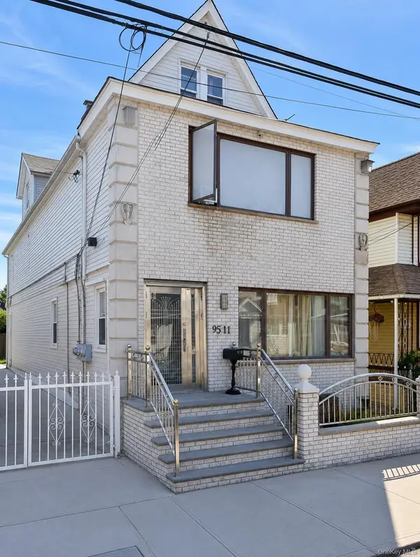 9511 Cresskill Place, Jamaica, NY 11435